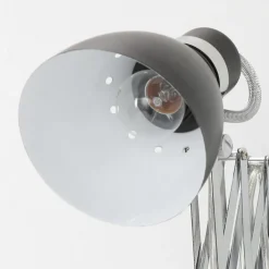 Steinhauer Ausziehbarer Wandspot Schwarz dimmbar E27 mit Stecker< Wohnzimmerlampen|Metall Lampen