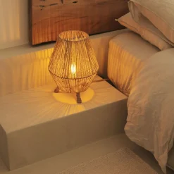 Wohnzimmerlampen|Schlafzimmer Lampen*Newgarden Beistelllampe Dreibein Rattan H: 32,5 cm E27 YILAN