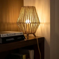 Wohnzimmerlampen|Schlafzimmer Lampen*Newgarden Beistelllampe Dreibein Rattan H: 32,5 cm E27 YILAN