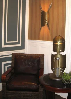 Elstead Deko Tischlampe LED Ritter Design Bronze mittelalterlich< Rustikale Lampen|Designerlampen