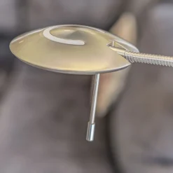 Wohnzimmerlampen|Metall Lampen*Steinhauer Dimmbarer LED Deckenfluter mit Lesearm in Stahl 185 cm