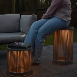 Wegeleuchten|Led Außenleuchten* LED Akku Stehlampe Taupe 6h 3000 K IP44 Hocker Tisch