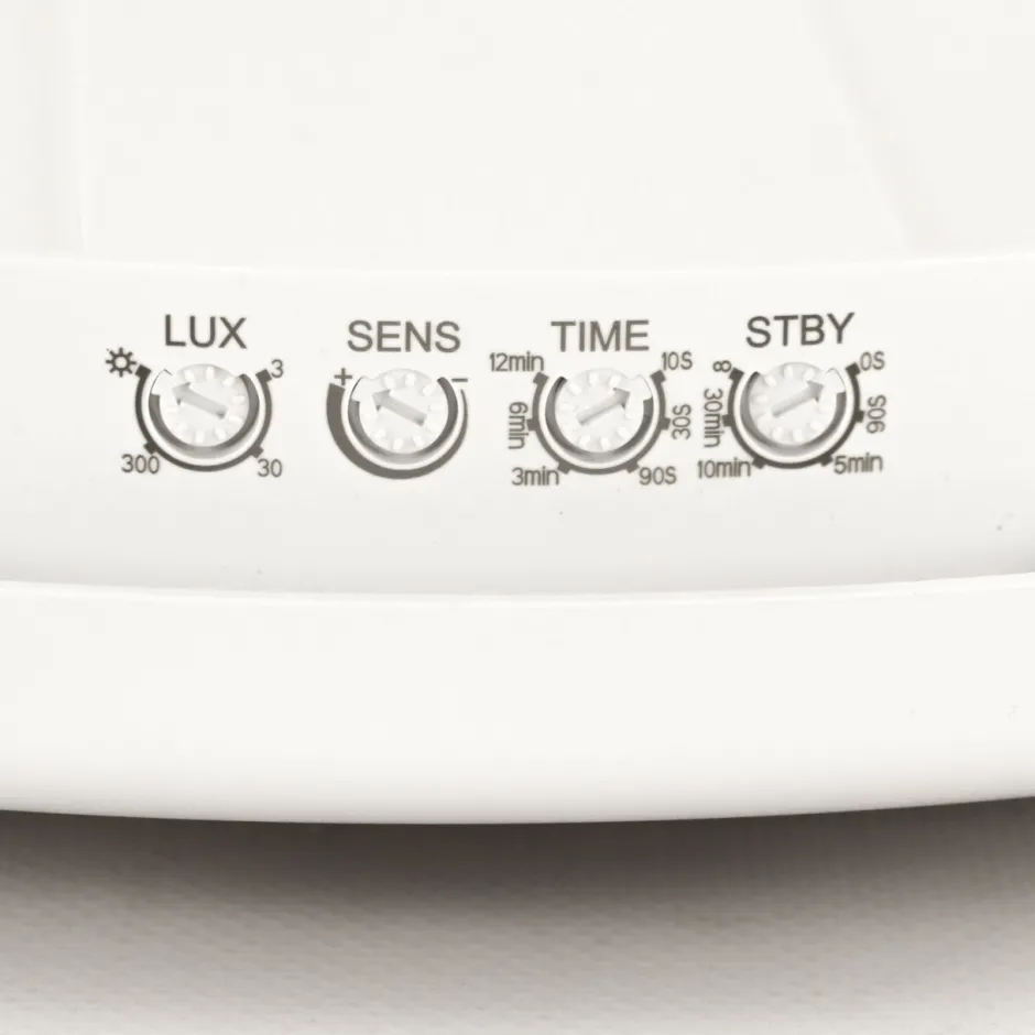 Badezimmer Lampe|Feuchtraumleuchten*Strühm LED Außenleuchte mit Bewegungsmelder IP65 rund Ø 30 cm Weiß