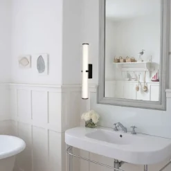 Glaslampen|Jugendstil Lampen*Searchlight LED Badezimmerleuchte Wand 63 cm IP44 Glas Metall 3000 K