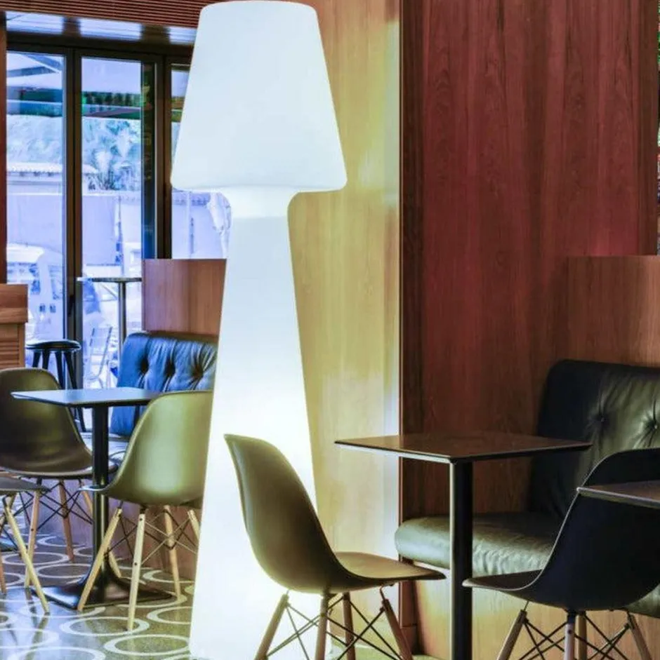 Newgarden LED Dekolampe außen 200 cm hoch IP65 Stecker Kabel 6000 K< Metall Lampen|Wegeleuchten