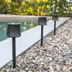 Newgarden LED Gartenleuchte Erdspieß 4er Set Solar Akku IP44 Schwarz< Metall Lampen|Solarleuchten