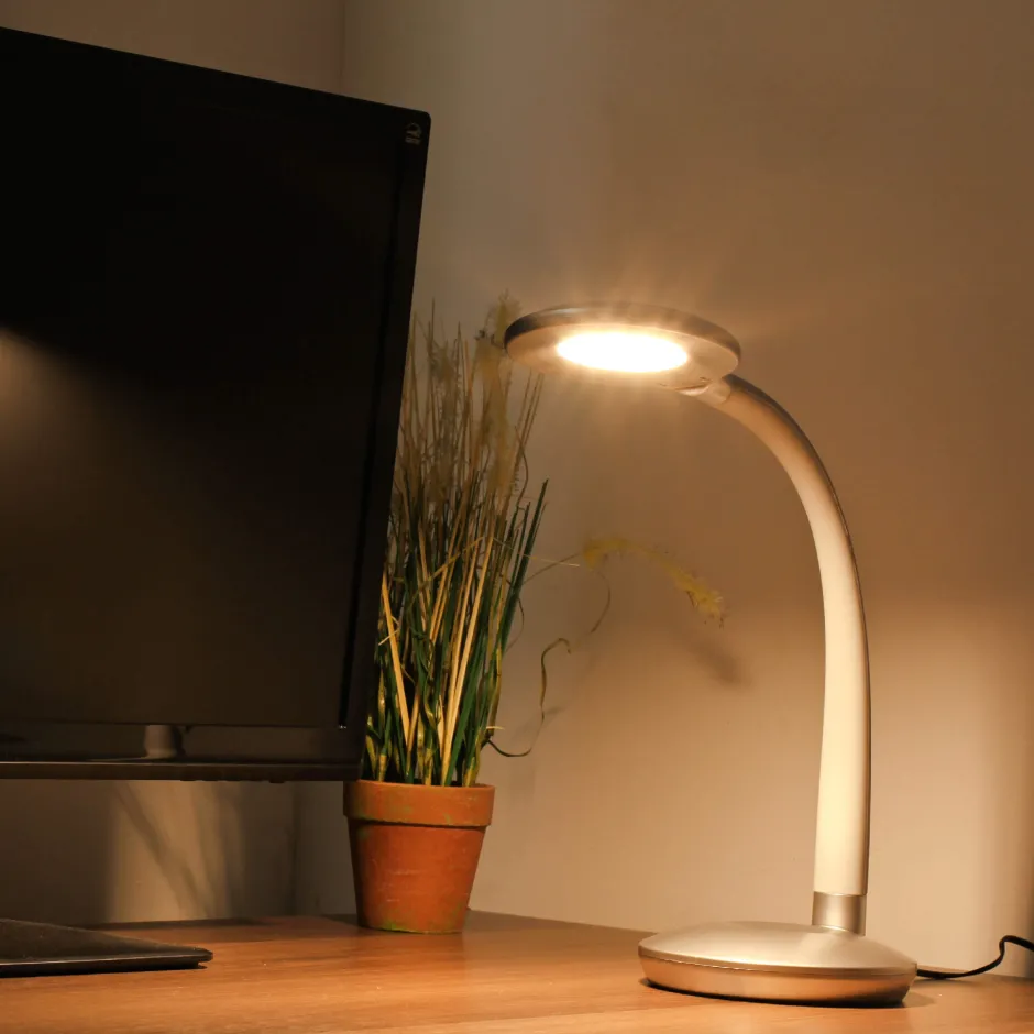 Wohnzimmerlampen|Moderne Lampen*Trio Reality LED Schreibtischleuchte mit Touchdimmer