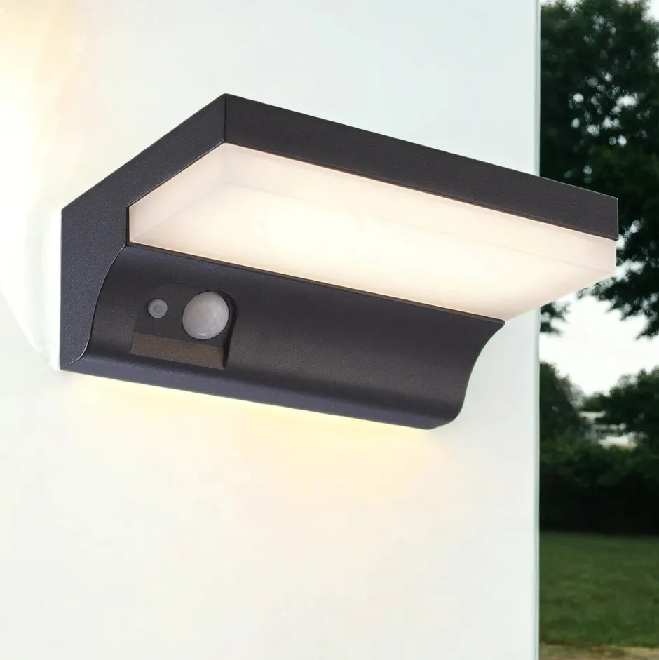 Searchlight LED Solar Außenwandlampe IP54 Aluminium Bewegungsmelder< Metall Lampen|Solarleuchten