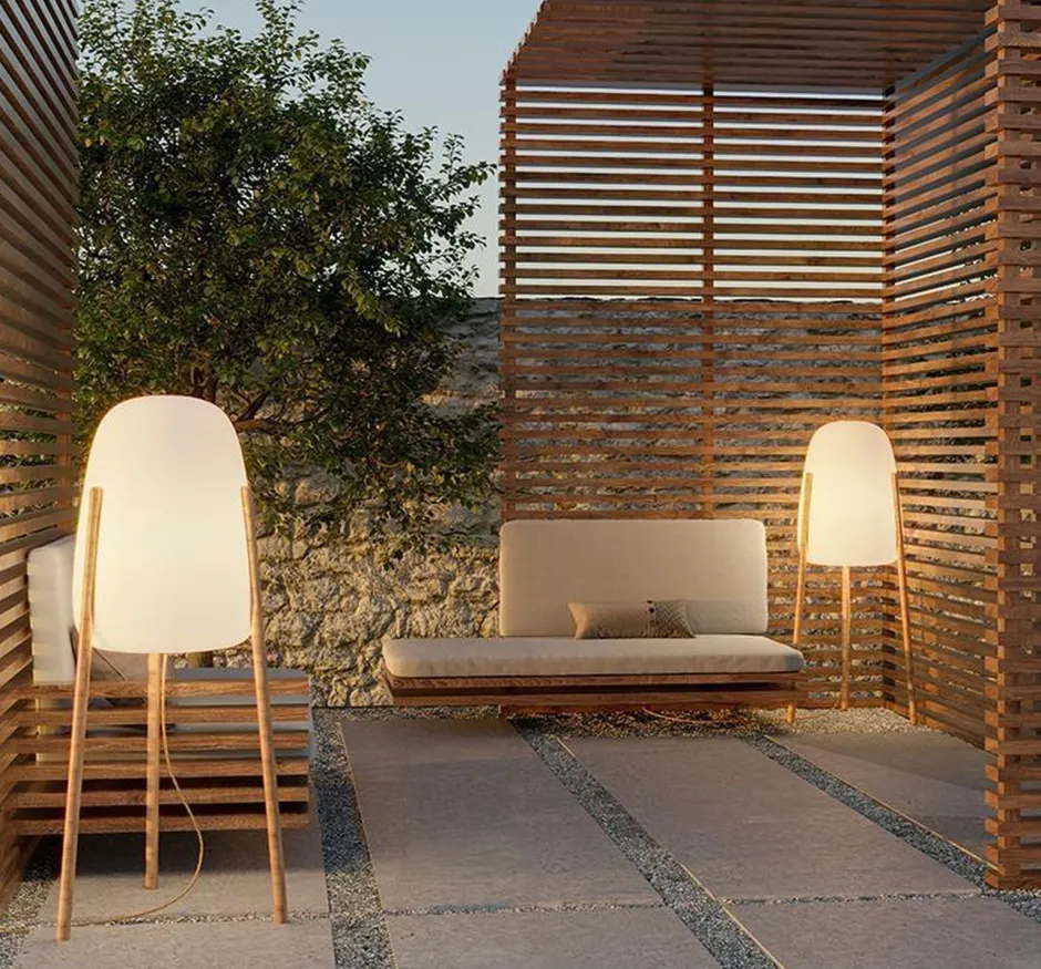 Newgarden LED Stehleuchte außen IP65 144 cm Dreibein Dimmer Farbwechsel< Wegeleuchten|Moderne Außenleuchten