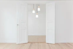 Belis Runde Pendelleuchte Weiß Metall Holz 3-flmg E27 Ø36 cm< Hängelampen|Bürolampen