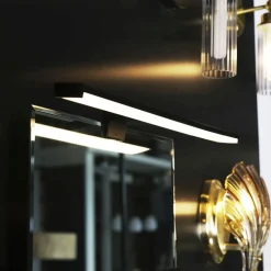 Searchlight Schwarze LED Spiegelleuchte Aluminium IP44 9 W 3000 K< Flurlampen|Metall Lampen