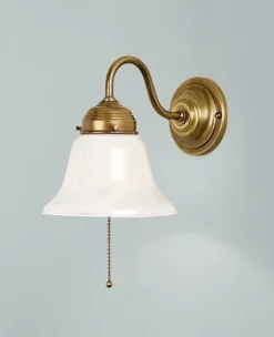 Berliner Messingleuchten Wandlampe mit Zugschalter Glas Messing E27 T:24 cm< Wohnzimmerlampen|Metall Lampen