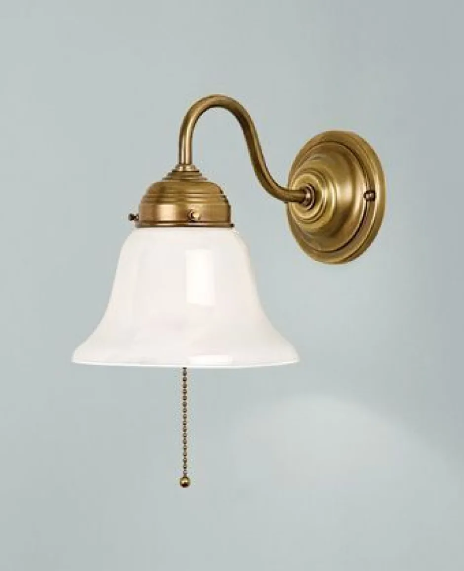 Berliner Messingleuchten Wandlampe mit Zugschalter Glas Messing E27 T:24 cm< Wohnzimmerlampen|Metall Lampen