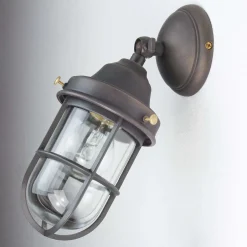 Lampen Aus Aller Welt|Rustikale Lampen*Giovanni Battista Wandleuchte Außen aus Echt-Messing in Bronze