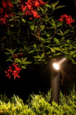 Moderne Außenleuchten|Wegeleuchten*Nowodvorski Wegeleuchte IP54 Schwarz GU10 55 cm Glas Aluminium schwenkbar