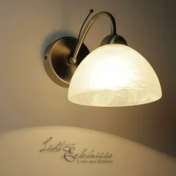 Wandleuchten|Küchenlampen*Searchlight Zeitlose Wandleuchte 1-flmg. messing-farben